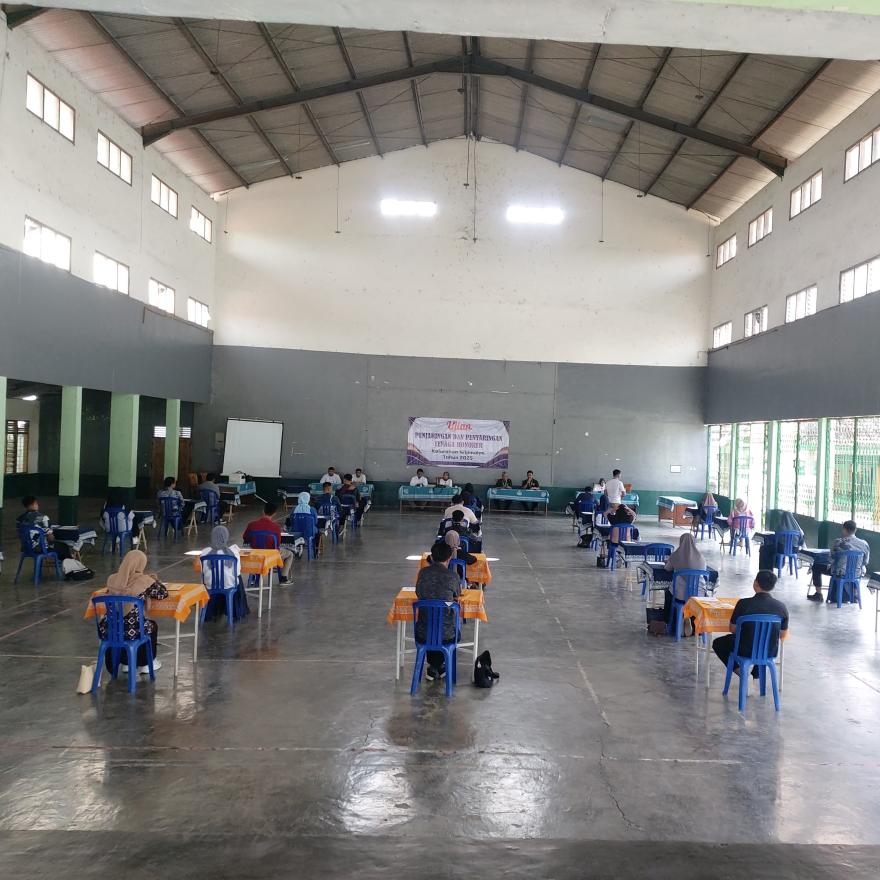Pelaksanaan Ujian Kemampuan Dasar Penjaringan dan Penyaringan Tenaga Honorer Kalurahan Wijimulyo